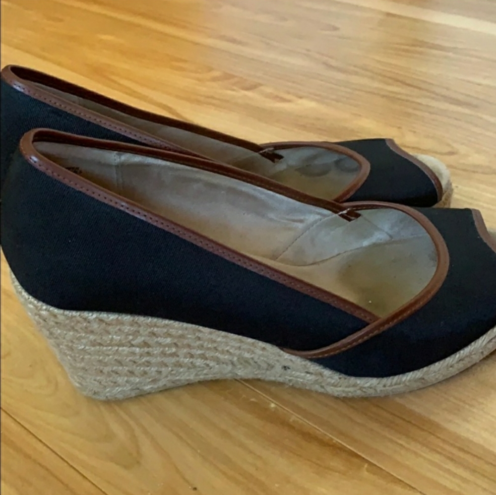 Black Wedge Heels Size 10